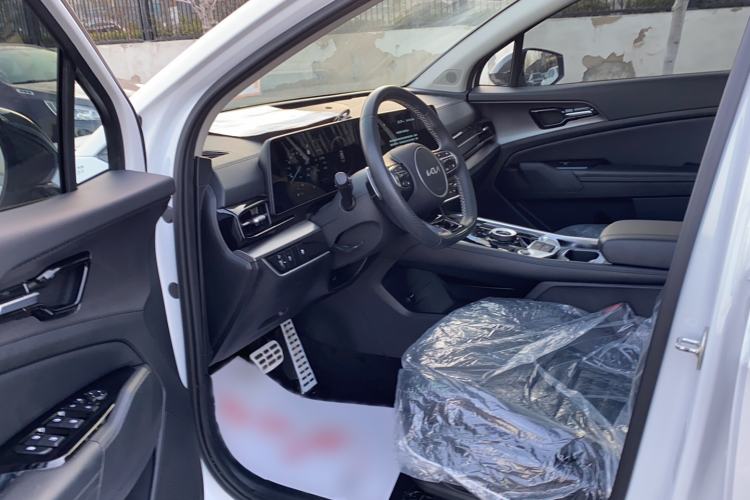 Used Kia Sportage (Chinese Domestic Model) 2023 2.0T Two-Wheel-Drive Prestige Edition