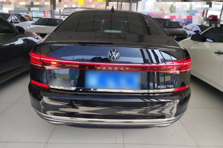 Used Volkswagen Passat 2022 330TSI Starry Luxury Edition
