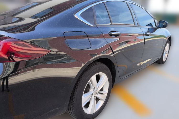 Used Buick Regal 2017 20T Luxury Model Rear Right 45 Deg