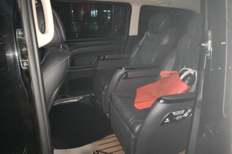 Used Mercedes-Benz Vito 2016 2.0T Business Edition
