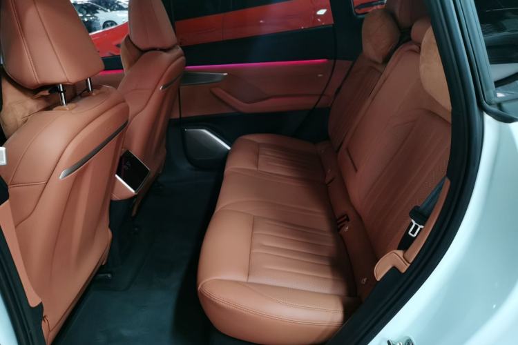 Used ONVO L60 2024 60 kWh Rear-Drive Version