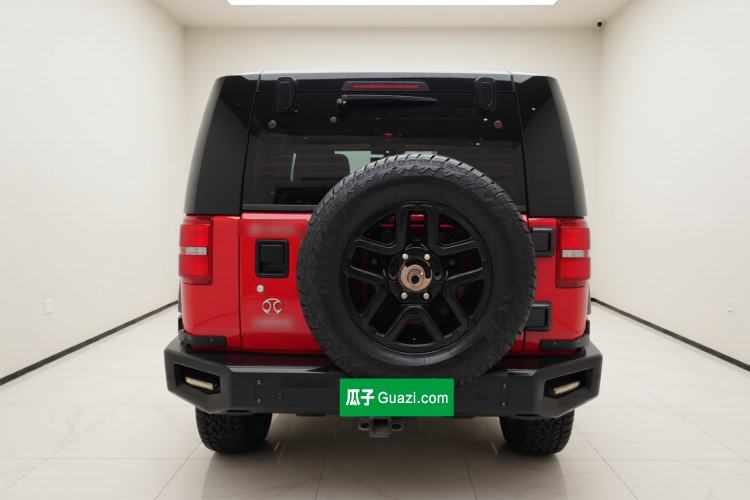 Used BAIC Off-Road BJ40 2017 40L 2.3T Automatic All-Wheel Drive Ring of the Tower Champion Edition Exterior 4