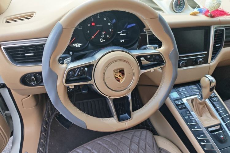 Used Porsche Macan 2016 Macan 2.0T