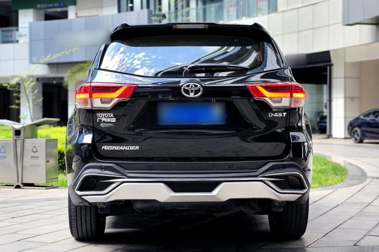 Used Toyota Highlander 2018 2.0T Two-Wheel Drive Elite Edition 5 Seats Emission Standard China V
