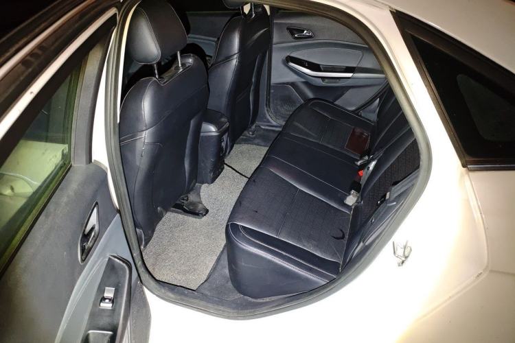 Used Ford Escort 2015 1.5L Manual Fashion Edition