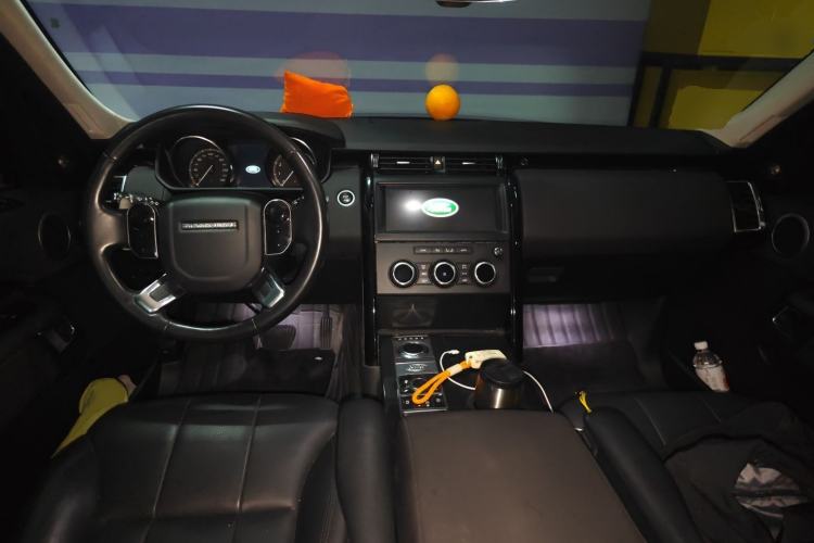 Used Land Rover Discovery 2019 3.0 SC V6 SE