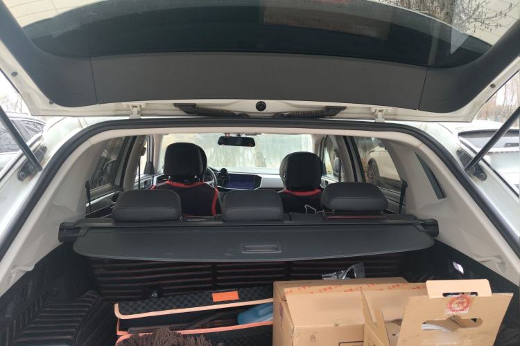 Used Volkswagen Tayron 2020 330TSI Two-Wheel Drive Luxury Smart Connectivity Version Trunk