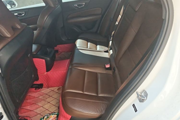 Used Volvo S60 2021 T4 Zhiyi Luxury Edition