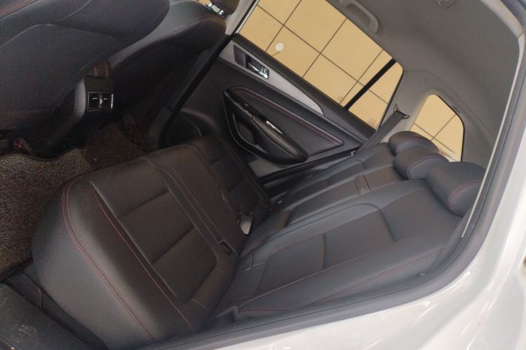 Used CHANGAN CS75 2017 Shangkui Edition 1.5T Automatic Fengyue Model
