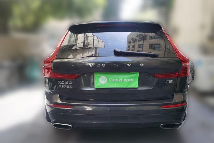Used Volvo XC60 2019 T5 4x4 Smart Edition China V Standard

