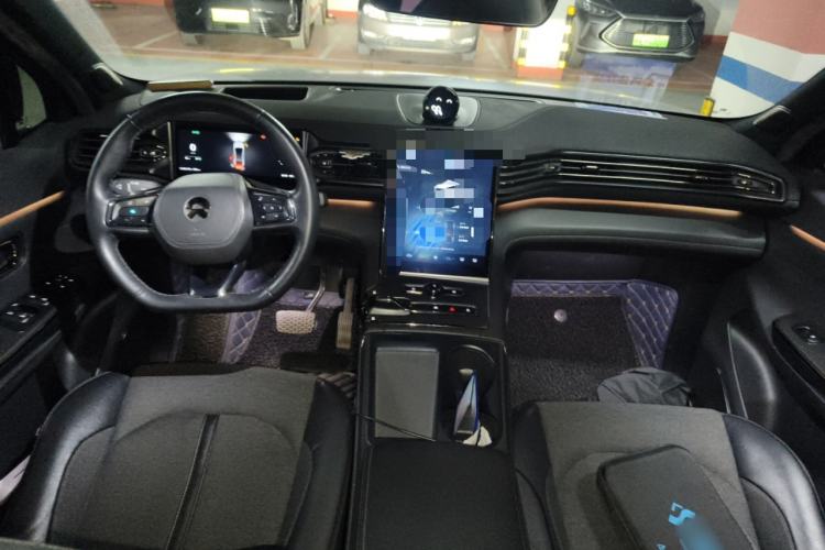 Used Nio EC6 2020 430 km Sport Version Center Console