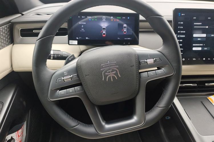 Used BYD Qin PLUS 2025 EV Smart Drive Edition 510KM Leading Model Steering Wheel