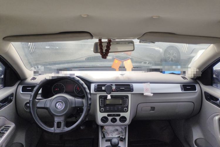 Used Volkswagen Bora 2011 1.6L Manual Fashion Edition
