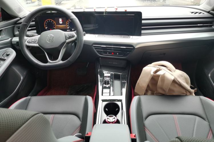 Used Volkswagen Lamando 2023 Lavida L 280TSI DSG Spicy Edition Center Console