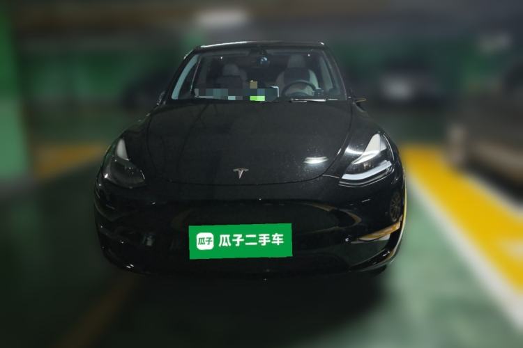 Used Tesla Model Y 2023 Long-Range All-Wheel-Drive Version Front