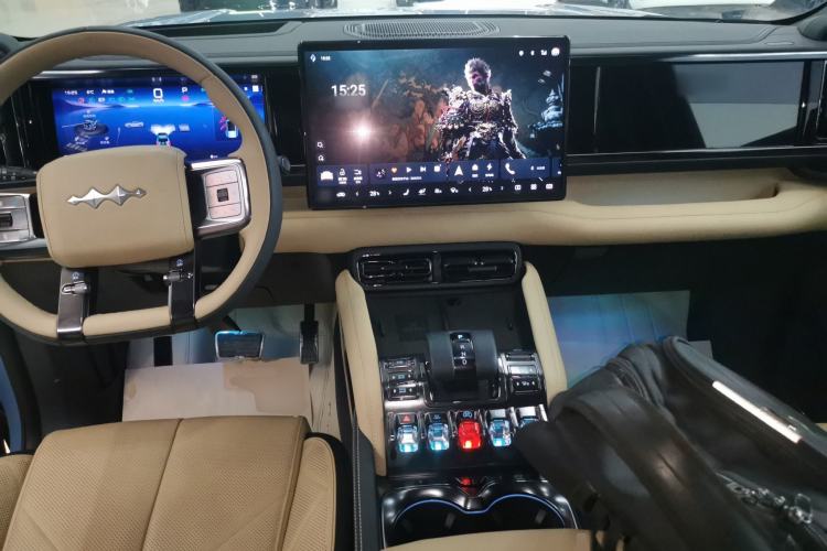 Used Formula Leopard Leopard 5 2023 Navigator Edition