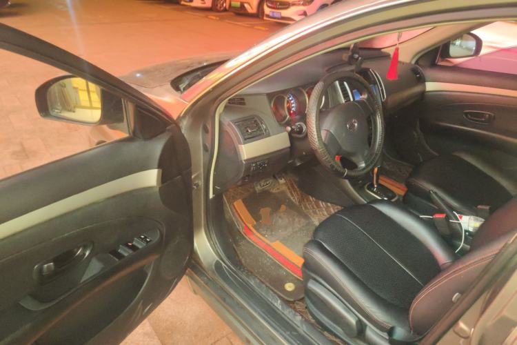 Used Nissan Sylphy 2019 Classic 1.6XE+ CVT Smart Connect Luxury Edition