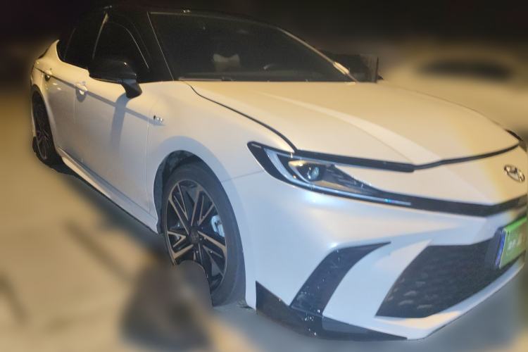 Used Toyota Camry 2024 Dual-Motor 2.0HS Sport Edition Front Right 45 Deg