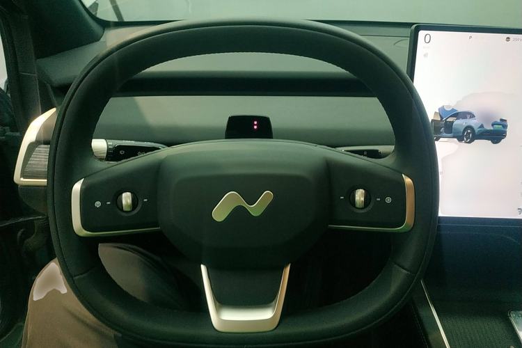 Used ONVO L60 2024 60 kWh All-Wheel Drive
