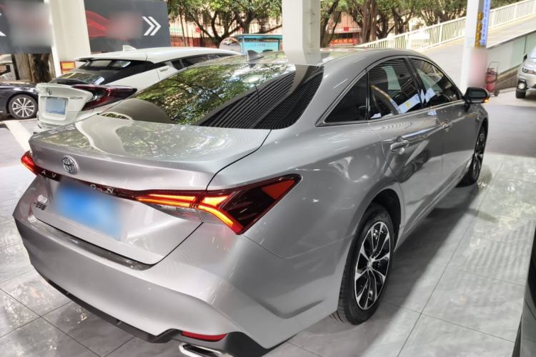 Used Toyota Avalon 2023 2.0L Premium Edition
