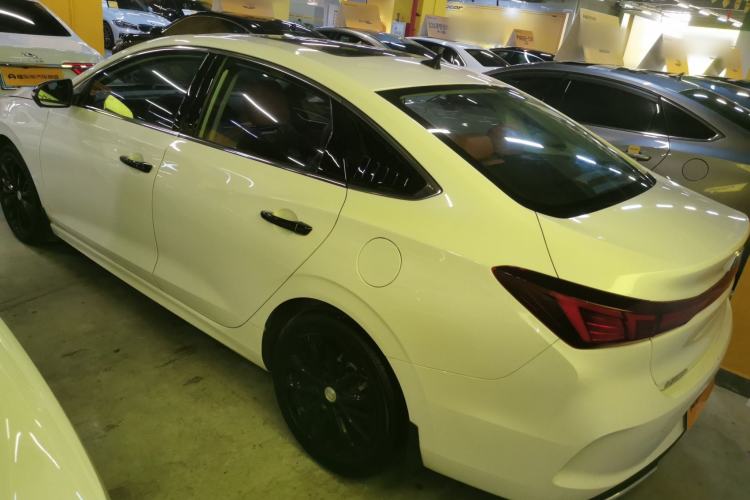 Used Changan Eado 2022 PLUS Blue Whale NE 1.4T GDI DCT Flagship Edition
