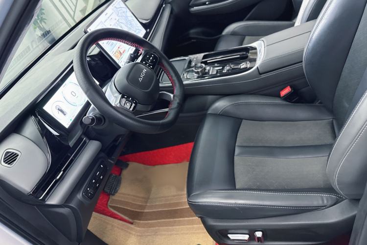 Used AION S Plus 2023 70 Intelligent Edition Lithium Iron Phosphate Interior 5