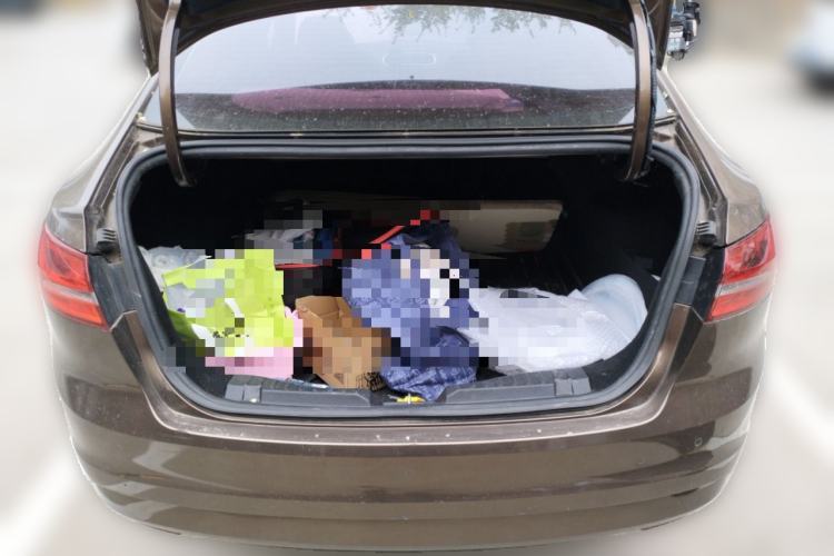 Used Ford Escort 2015 1.5L Automatic Fashion Model Trunk