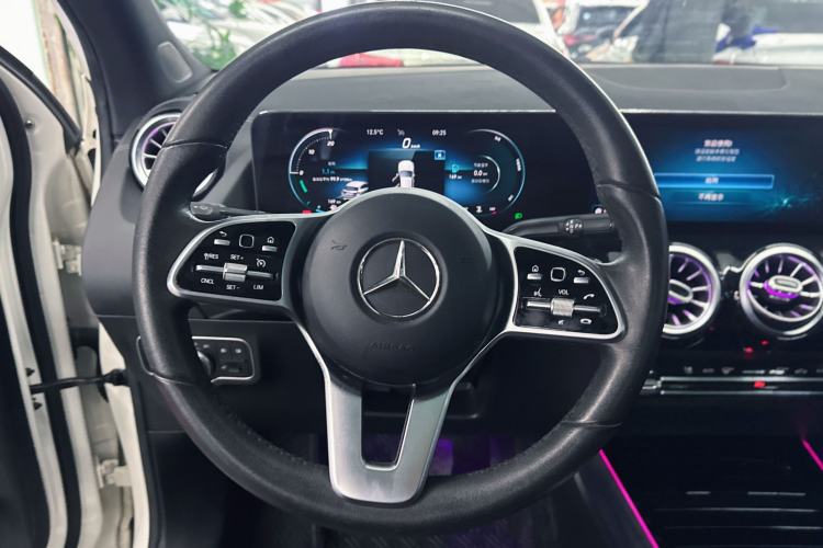 Used Mercedes-Benz GLA 2020 GLA 200
