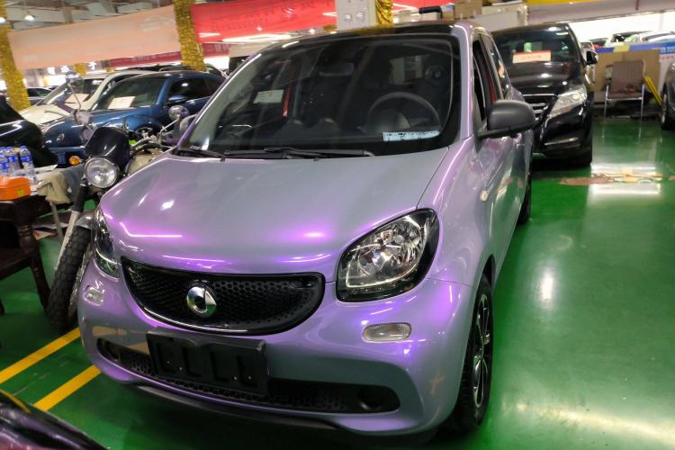 Used smart forfour 2016 1.0L 52 kW Passion Edition
