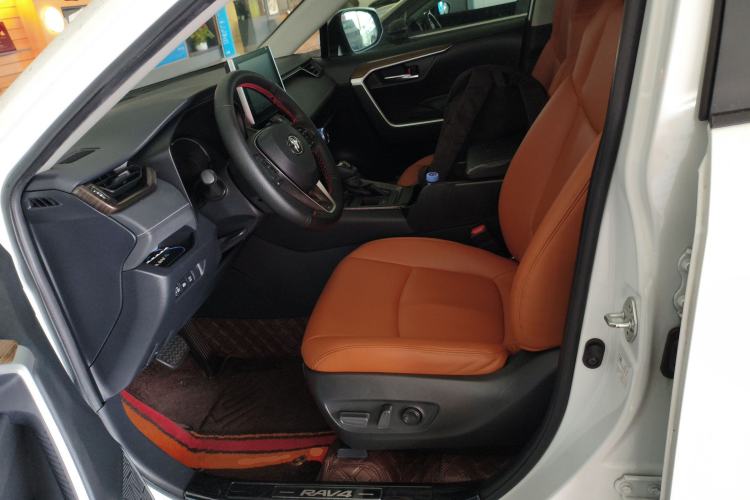 Used Toyota RAV4 2021 Dual-Engine 2.5L E-CVT Two-Wheel Drive Elite Edition