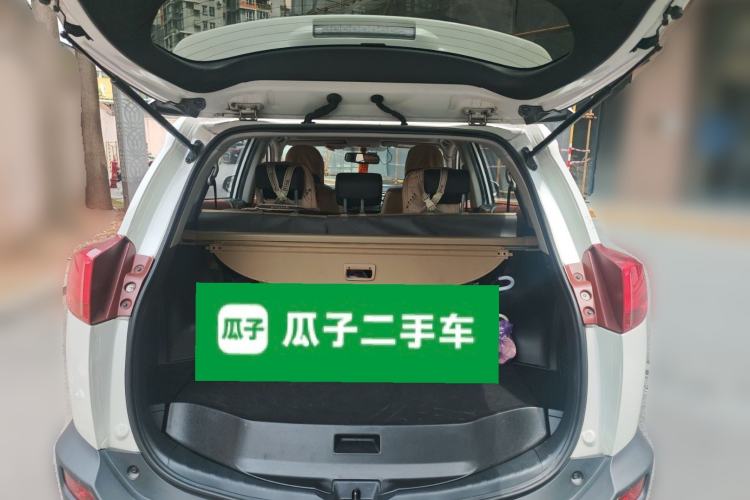 Used Toyota RAV4 2015 2.5L Automatic 4x4 Elite Edition