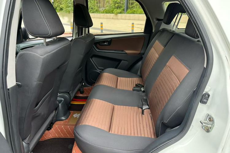 Used Suzuki SX4 2013 1.6L Automatic CoolRide Model