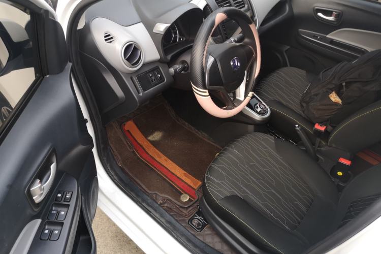 Used CHANGAN Benni E-Star 2021 National Edition Xin Yue Version Lithium Iron Phosphate (31.86 kWh)
