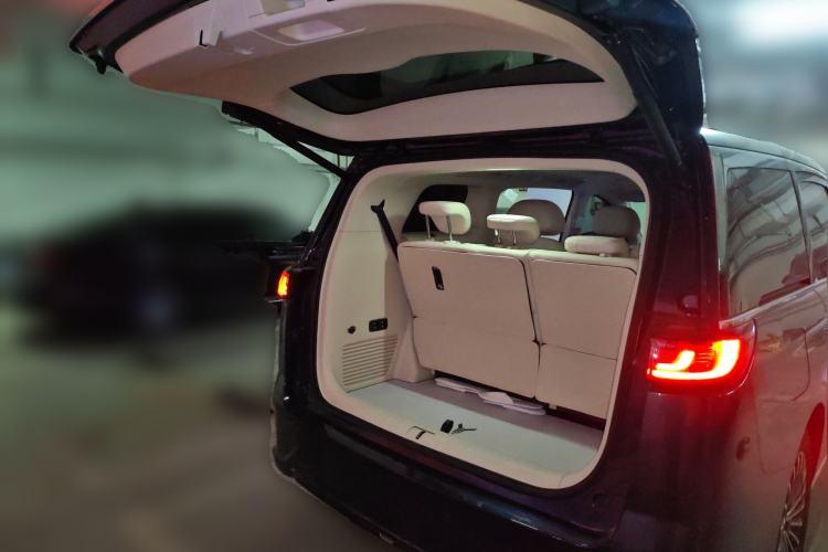 Used VOYAH Dream 2026 Model PHEV Qiankun Pro Trunk