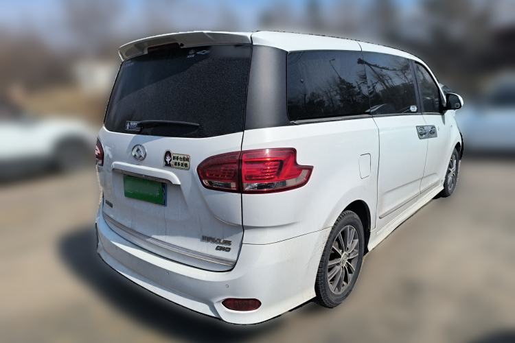 Used SAIC MAXUS G10 2016 2.0T Automatic Luxury Executive Edition
