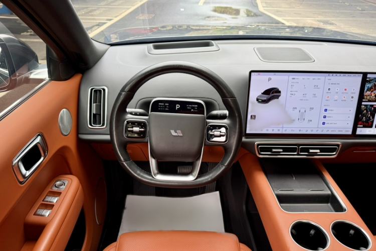 Used Li Auto L9 2022 Max model
