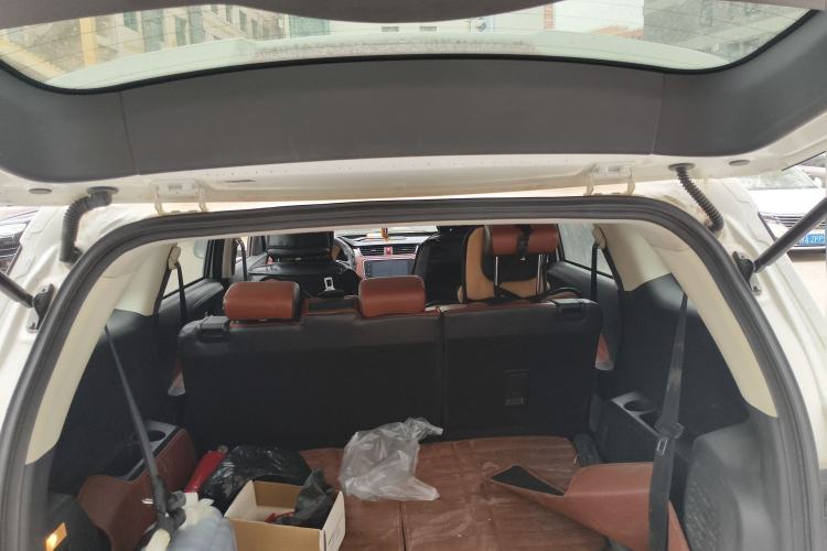 Used HYOSOW S3 2016 S3L 1.5L Manual Premium Edition Trunk