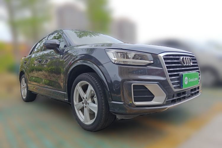 Used Audi Q2L 2018 35 TFSI Fashionable & Elegant Version China VI Emission Standard Front Right 45 Deg