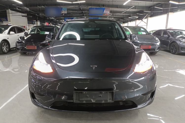 Used Tesla Model Y 2024 Rear-Wheel-Drive Version Front