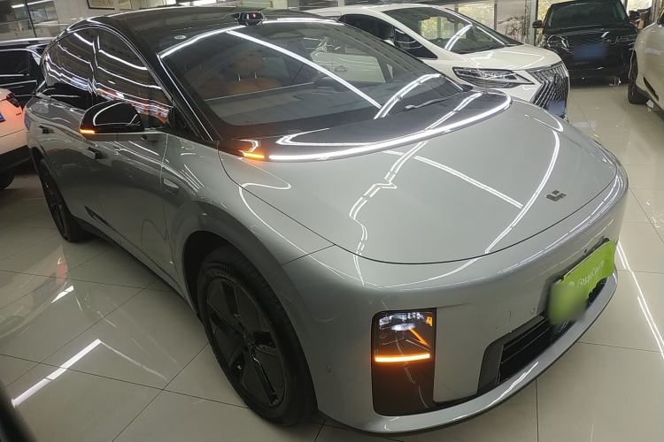 Used Li Auto Li Auto i8 2025 Model Standard Version
