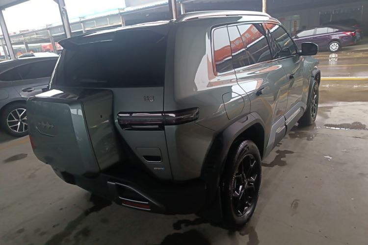 Used Formula Leopard Titanium 3 2025 Model 501KM Rear-Drive Ultra Version