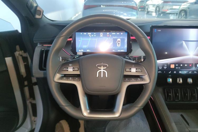 Used BYD Song L EV 2025 Intelligent Driving Version 602 km Range LiDAR-equipped All-Wheel-Drive Type