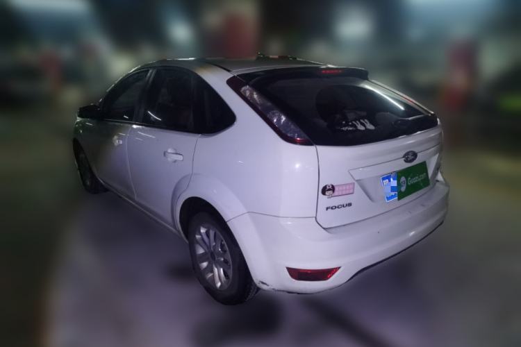 Used Ford Focus 2013 Hatchback Classic 1.8L Automatic Base Model Rear Left 45 Deg