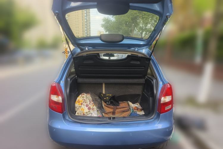 Used Skoda Fabia 2011 1.4L Manual Crystal Edition