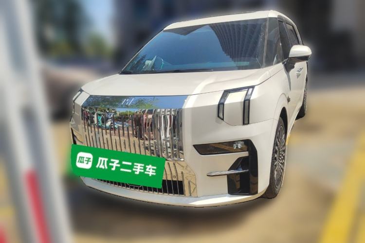 Used Zeekr 009 2022 WE Edition
