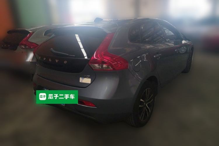 Used Volvo V40 2017 T3 Zhiyi Edition Rear Right 45 Deg