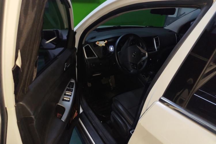 Used Hyundai Tucson 2015 1.6T Dual-Clutch Two-Wheel-Drive Smart Model Driver Seat