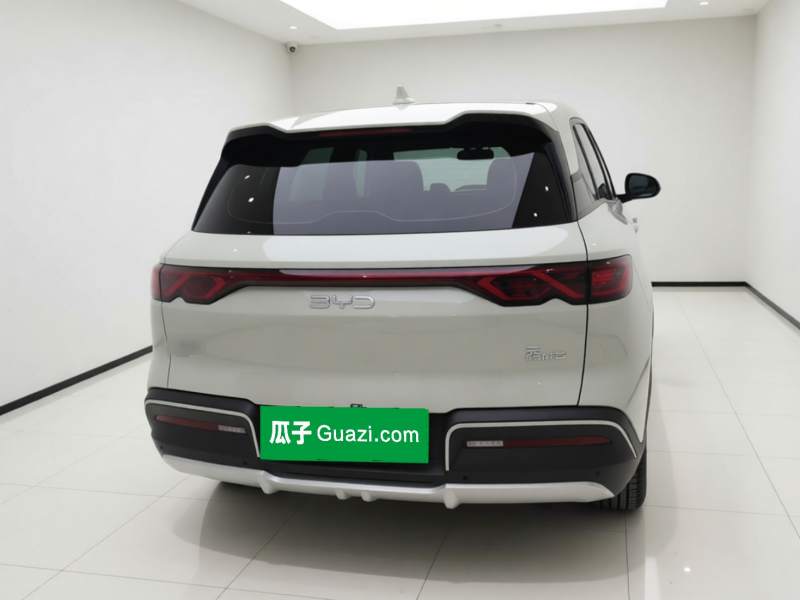 Used BYD Yuan UP 2024 401 km Active Version — 4
