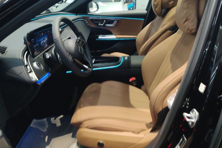 Used Mercedes-Benz E-Class 2026 E 260 L Classic Edition