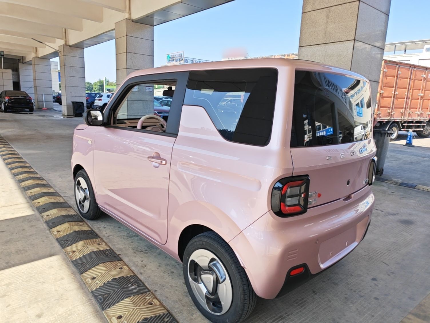 Geely Galaxy Panda 2023 Panda Mini 200km Dynamic Bear — снимка 4
